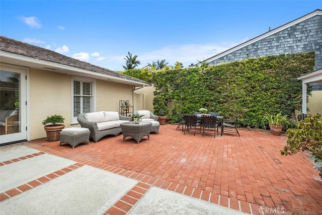 27 S La Senda Dr, Laguna Beach, CA 92651 - view of patio with outdoor dining space and outdoor lounge area
