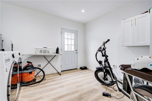 320 E Walnut Ave, El Segundo, CA 90245 - workout room featuring light wood finished floors, separate washer and dryer, baseboards, and recessed lighting