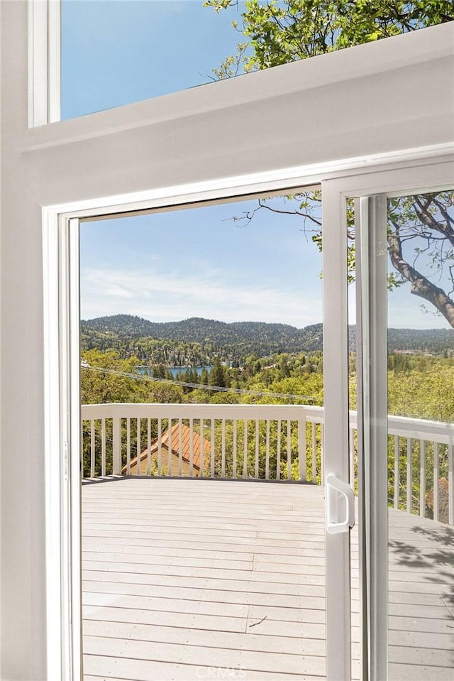 28720 Zion Dr, Lake Arrowhead, CA 92352 - view of doorway to outside