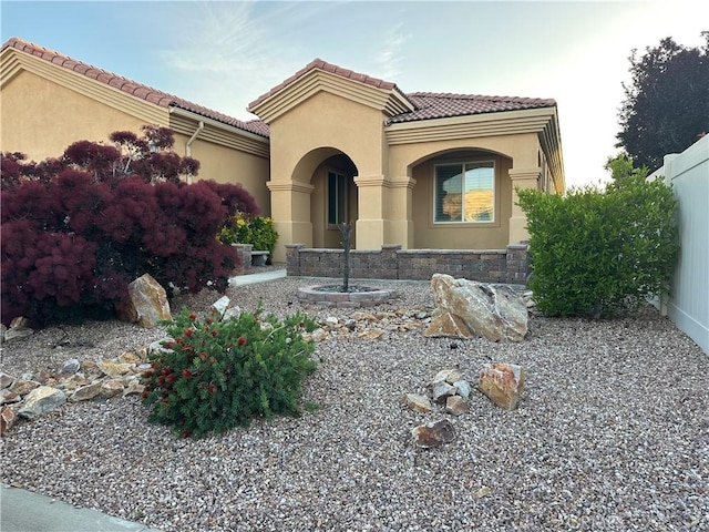 10030 El Dorado St, Apple Valley, CA 92308 - view of front of property featuring stucco siding and a tile roof