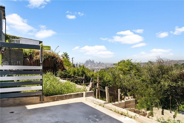3117 Amethyst St, Los Angeles, CA 90032 - view of yard with a patio area