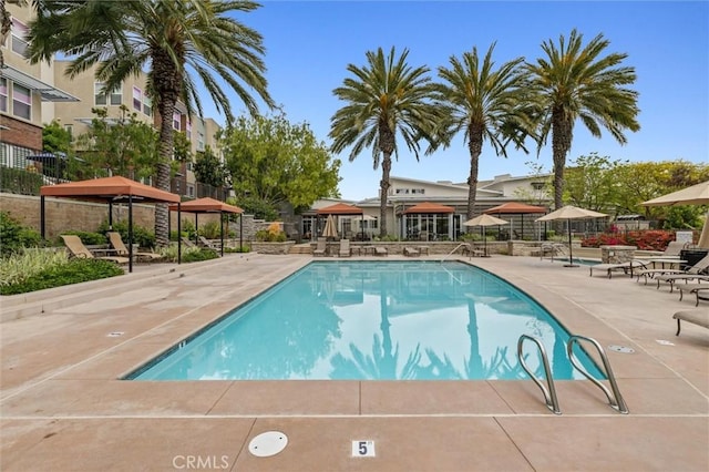 45 Brownstone Way, Aliso Viejo, CA 92656 - community pool with a gazebo and a patio