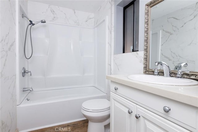 799 Fern Dr, Crestline, CA 92325 - bathroom with vanity, bathing tub / shower combination, toilet, and wood finished floors