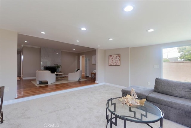 1023 W 186th St, Gardena, CA 90248 - carpeted living room featuring recessed lighting, baseboards, and crown molding