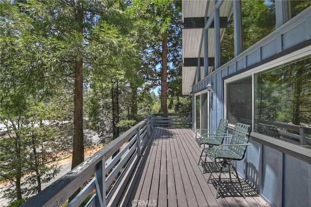 24141 Zell Ct, Crestline, CA 92325 - view of deck