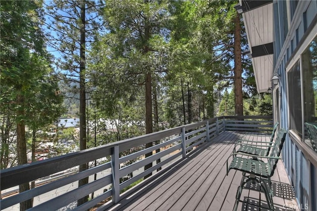 24141 Zell Ct, Crestline, CA 92325 - view of wooden terrace