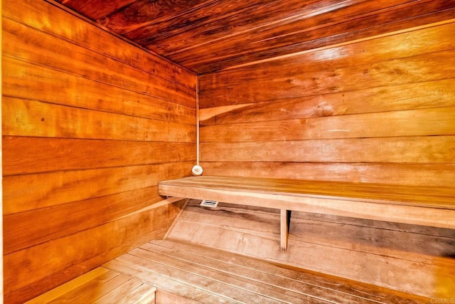 2564 Navarra Dr Unit 115, Carlsbad, CA 92009 - view of sauna