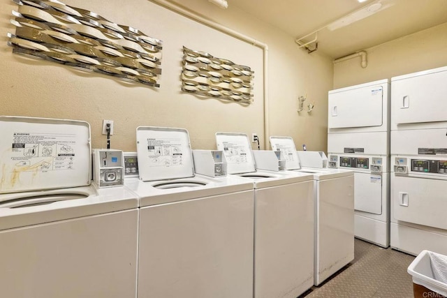 2564 Navarra Dr Unit 115, Carlsbad, CA 92009 - community laundry featuring washer and dryer and stacked washer / drying machine