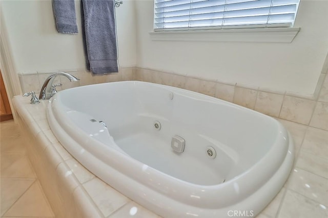 3607 Cascara Ct, Simi Valley, CA 93065 - bathroom featuring a tub with jets and tile patterned floors