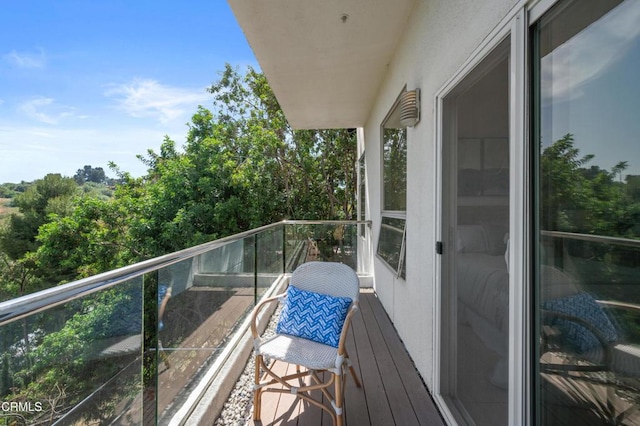 1196 Montecito Dr, Los Angeles, CA 90031 - view of balcony