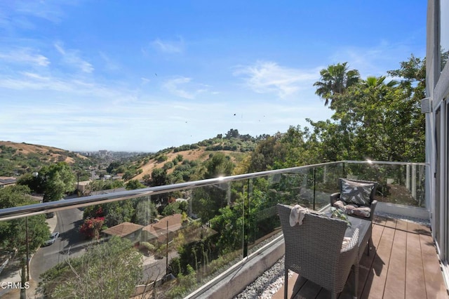 1196 Montecito Dr, Los Angeles, CA 90031 - view of balcony