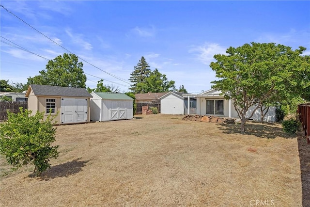 417 Jefferson St, Willows, CA 95988 - view of fenced backyard