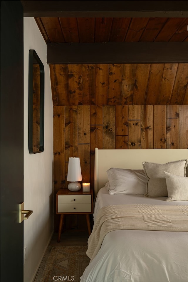 27663 N Bay Rd, Lake Arrowhead, CA 92352 - bedroom with wood ceiling and baseboards