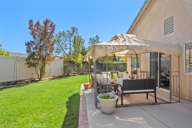 32295 Via Arias, Temecula, CA 92592 - view of yard with a patio and an outdoor hangout area