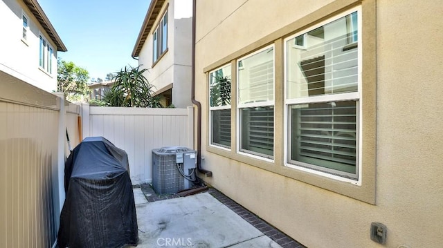 4693 Holly Ave, Long Beach, CA 90805 - photo 39
