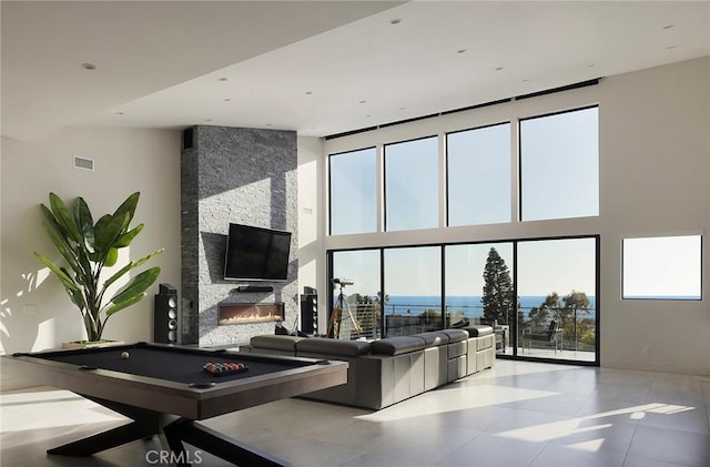 152 El Levante, San Clemente, CA 92672 - community lobby with a towering ceiling