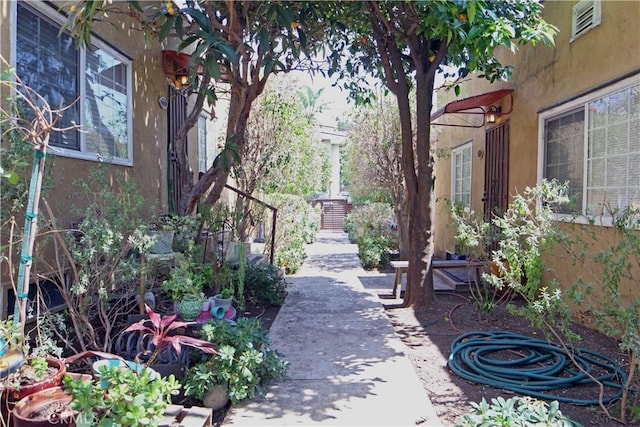 1325 Douglas St, Los Angeles, CA 90026 - view of yard featuring a patio area