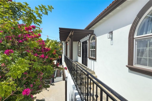 1935 Wollam St, Los Angeles, CA 90065 - view of balcony