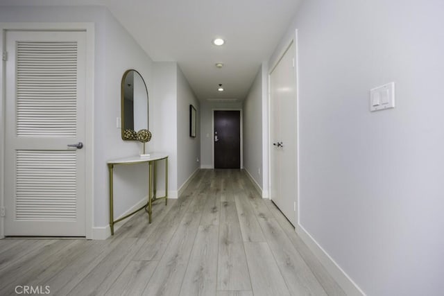 411 W Seaside Way Unit 1103, Long Beach, CA 90802 - corridor featuring light wood-style flooring, baseboards, and recessed lighting
