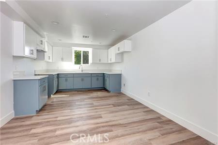 8418 S Main St, Los Angeles, CA 90003 - photo 4