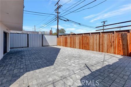 8418 S Main St, Los Angeles, CA 90003 - photo 13