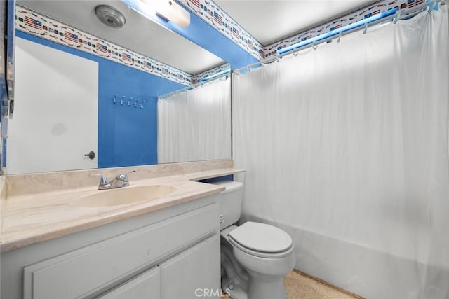 10831 Roycroft St Unit 8, Sun Valley, CA 91352 - bathroom with vanity, toilet, and shower / tub combo