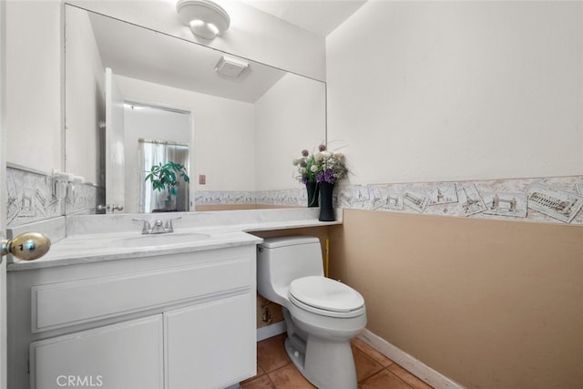 10831 Roycroft St Unit 8, Sun Valley, CA 91352 - bathroom featuring tile patterned floors, toilet, and vanity