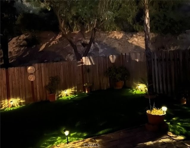 10831 Roycroft St Unit 8, Sun Valley, CA 91352 - view of fenced backyard