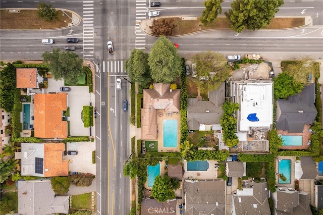 14060 Chandler Blvd, Sherman Oaks, CA 91401 - view of property location with a pool