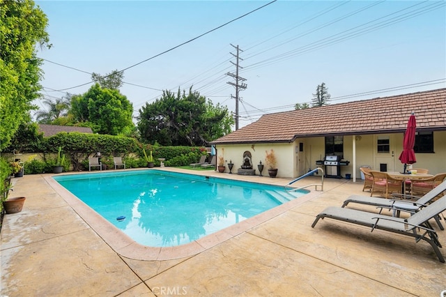 14060 Chandler Blvd, Sherman Oaks, CA 91401 - view of swimming pool featuring a patio and area for grilling
