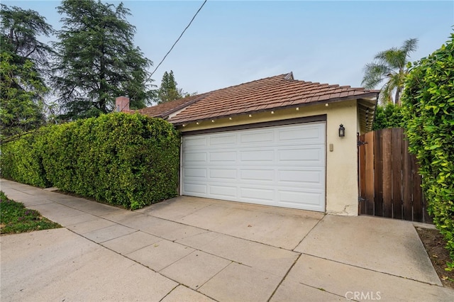 14060 Chandler Blvd, Sherman Oaks, CA 91401 - view of detached garage
