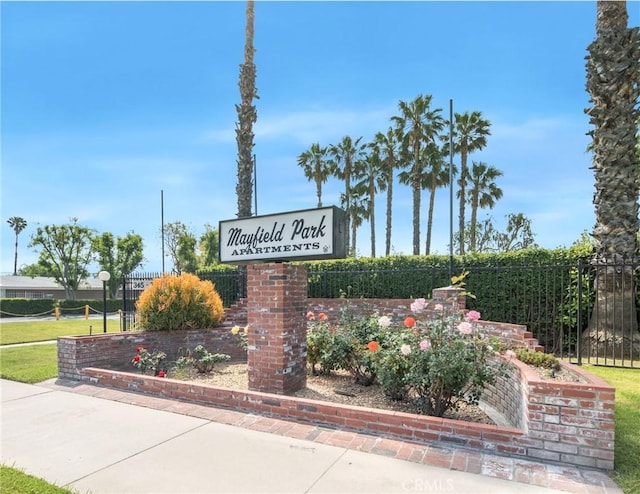 345 W 41st St, San Bernardino, CA 92407 - view of community sign