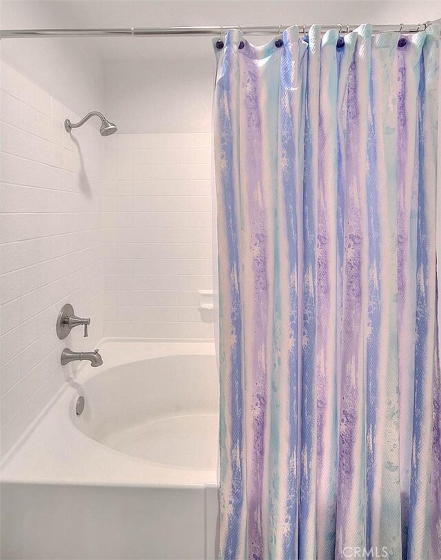 2693 Lookout Cir, Chino Hills, CA 91709 - full bath with shower / bath combo with shower curtain