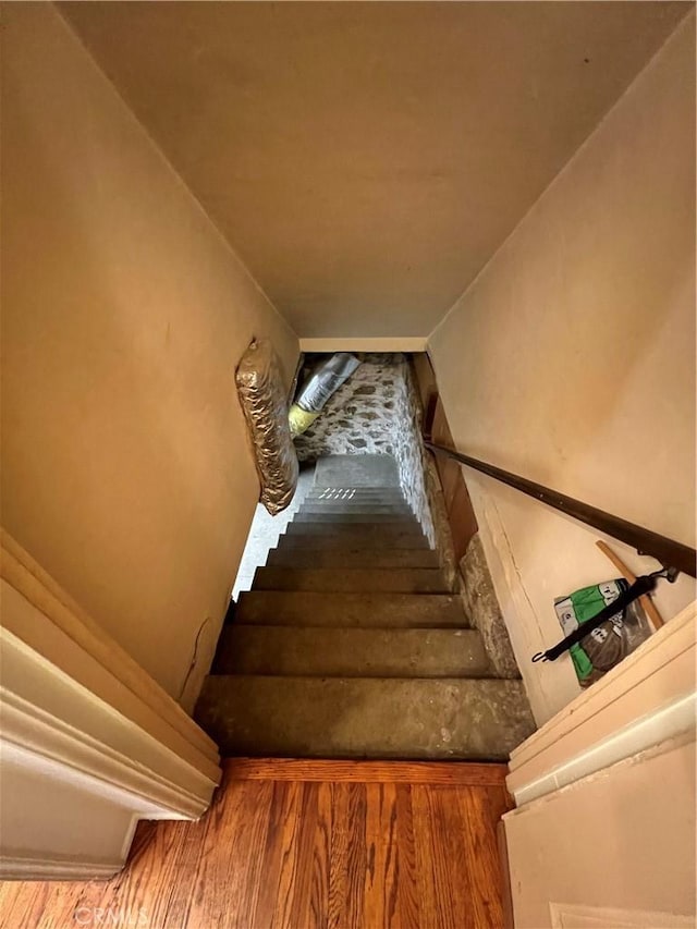 1465 N Euclid Ave, Upland, CA 91786 - view of stairs