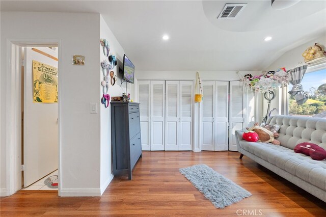 1319 Via Esperanza, San Dimas, CA 91773 - living area featuring recessed lighting, light wood finished floors, and baseboards