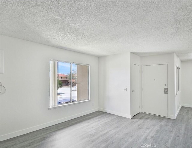1066 N Orange St, Riverside, CA 92501 - photo 26