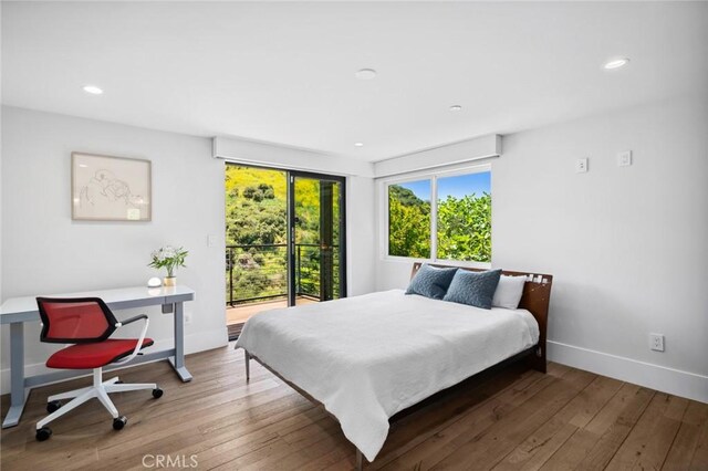 1435 Cerritos Dr, Laguna Beach, CA 92651 - bedroom featuring baseboards, hardwood / wood-style flooring, access to exterior, recessed lighting, and a desk
