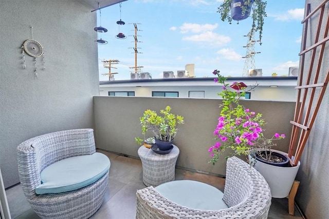 11023 Fruitland Dr Unit 104, Studio City, CA 91604 - view of balcony