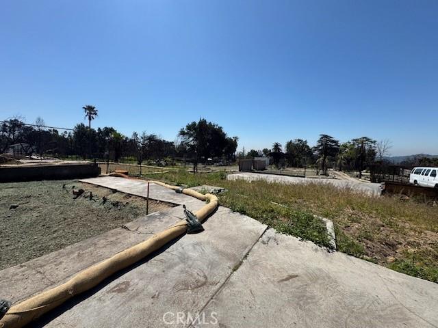 94 Marathon Rd, Altadena, CA 91001