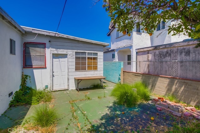 327 S 35th St, San Diego, CA 92113 - view of yard