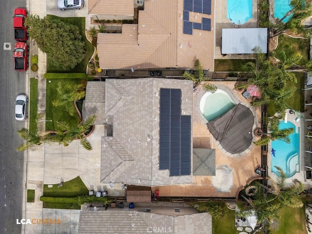11703 Revolution Rd, Bakersfield, CA 93312 - aerial view of a pool