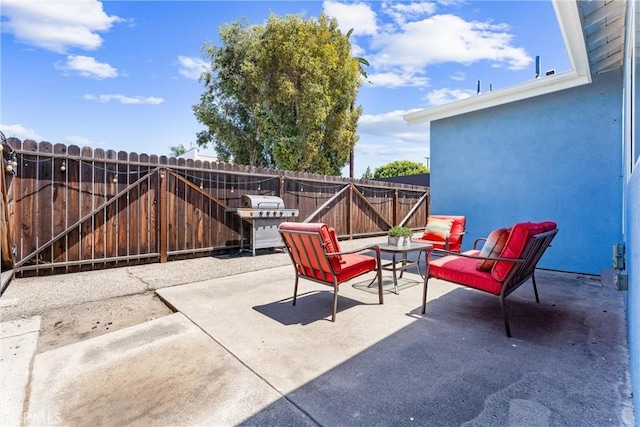 114 N Orange Ave, Fullerton, CA 92833 - fenced backyard with a patio area