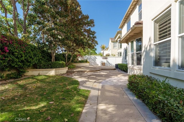 6471 Frampton Cir, Huntington Beach, CA 92648 - fenced backyard with a patio area