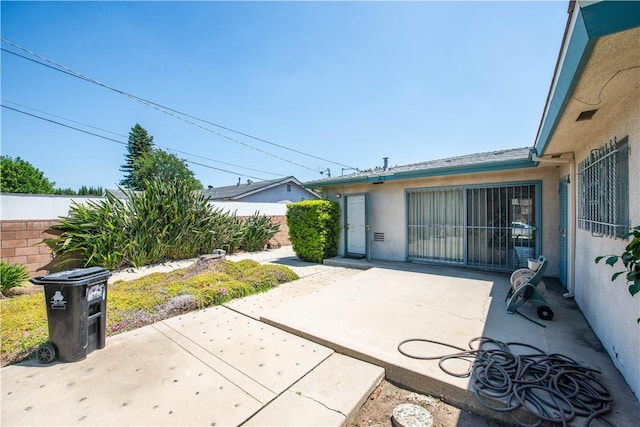 16751 Ludlow St, Granada Hills, CA 91344 - view of patio / terrace