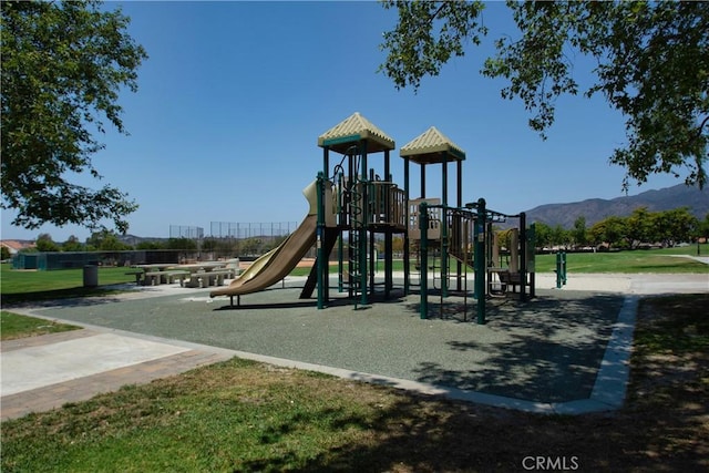 36 Via Lavendera, Rancho Santa Margarita, CA 92688 - community playground with a mountain view