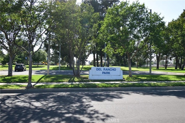 2045 S Cypress Ave, Ontario, CA 91762 - surrounding community featuring a yard