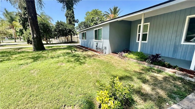 2045 S Cypress Ave, Ontario, CA 91762 - view of green lawn