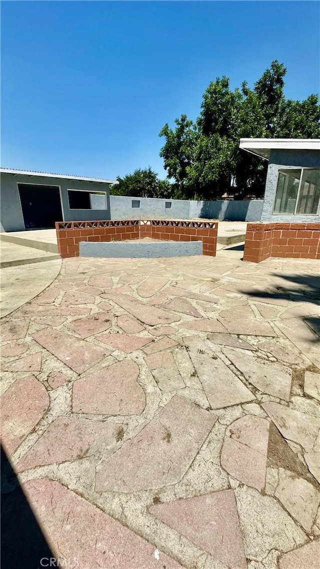 2045 S Cypress Ave, Ontario, CA 91762 - view of patio / terrace