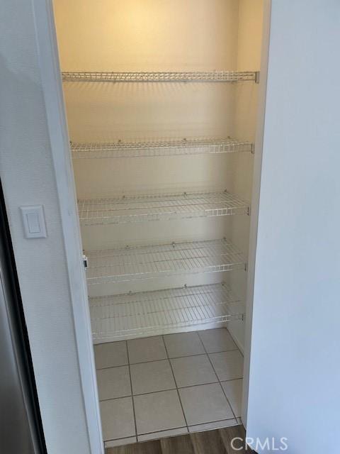 24420 Flaxwood Ln Unit 204, Newhall, CA 91321 - view of pantry