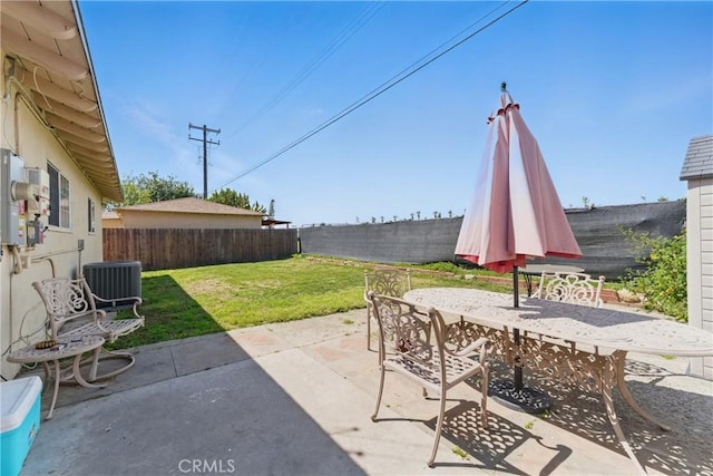 1089 E Columbia Ave, Pomona, CA 91767 - view of patio featuring outdoor dining space and central air condition unit